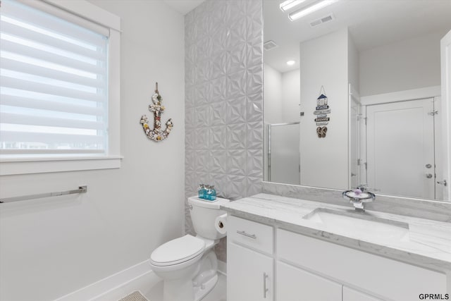 12604 N 178th Cir, Bennington, NE 68007 - bathroom featuring baseboards, toilet, and vanity