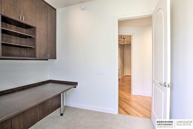 210 S 16th St S Unit 918, Omaha, NE 68102 - unfurnished office with baseboards and light colored carpet