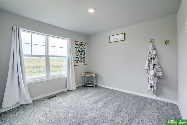 4411 Schilling Dr, Bellevue, NE 68123 - carpeted empty room with baseboards