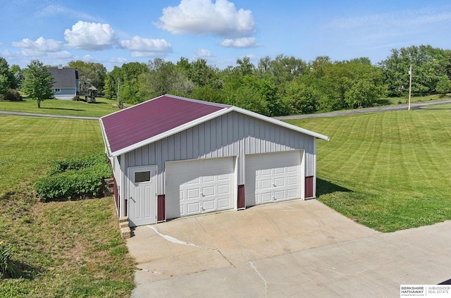 17819 Nicholas Rd, Plattsmouth, NE 68048 - view of detached garage