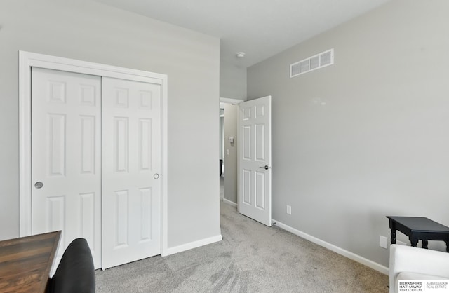 10280 S 209th St, Gretna, NE 68028 - unfurnished office with carpet flooring and baseboards