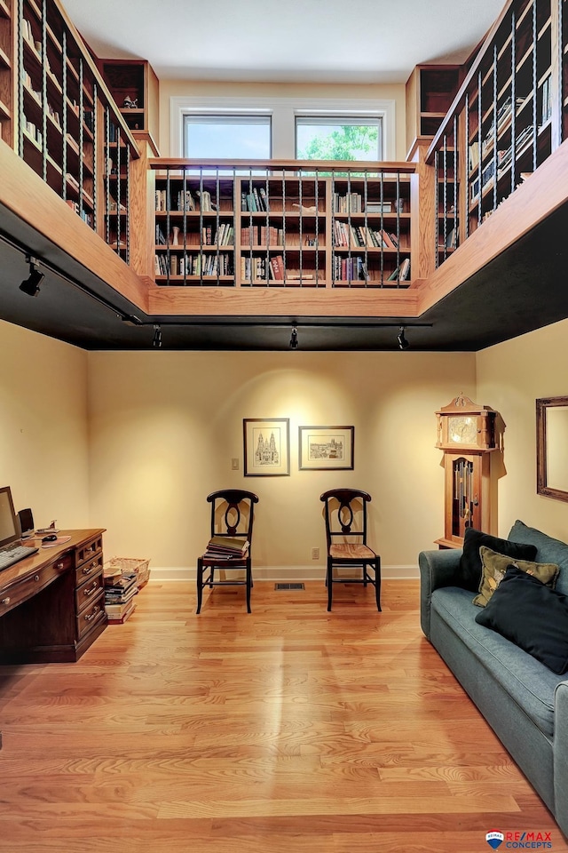 9900 Van Dorn St, Lincoln, NE 68520 - living area with wood finished floors and baseboards