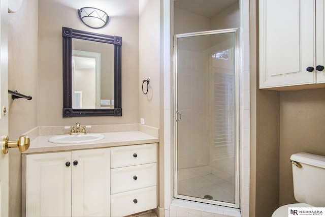1125 Stone Creek Dr, Blair, NE 68008 - full bath featuring a stall shower, toilet, and vanity