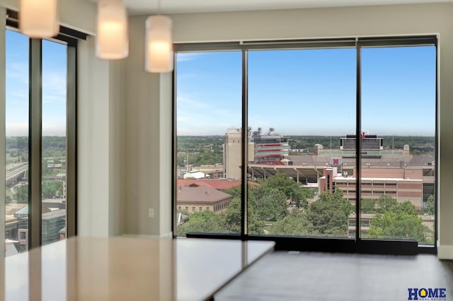 1125 Q St Unit 1401, Lincoln, NE 68508 - view of unfurnished sunroom