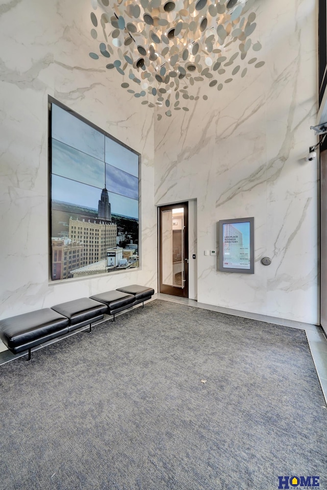 1125 Q St Unit 1401, Lincoln, NE 68508 - view of unfurnished living room