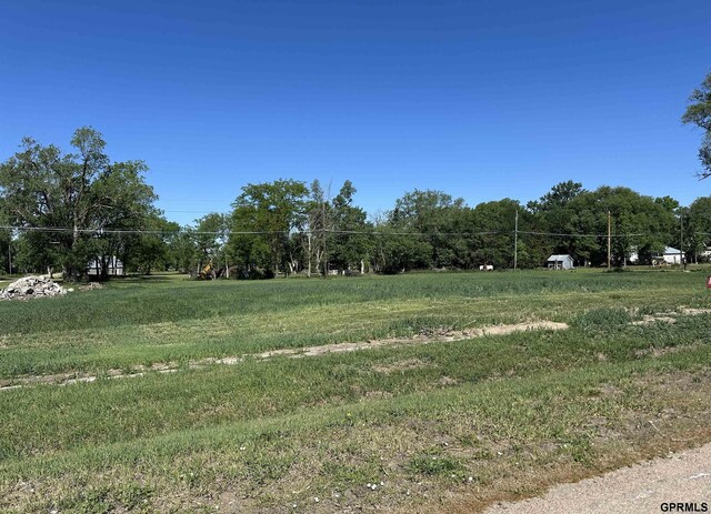 302AND304 Main St, Ong, NE 68452