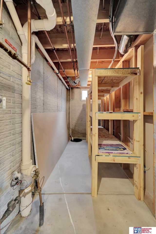7910 Red Oak Rd, Lincoln, NE 68516 - view of basement