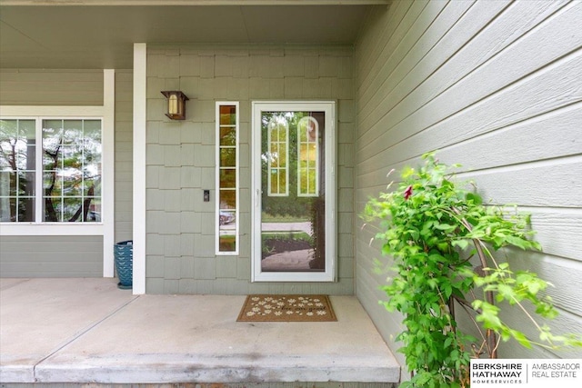 view of property entrance