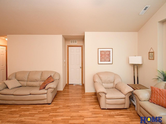 8946 Broken Spoke Dr, Lincoln, NE 68507 - living area featuring light wood-style floors