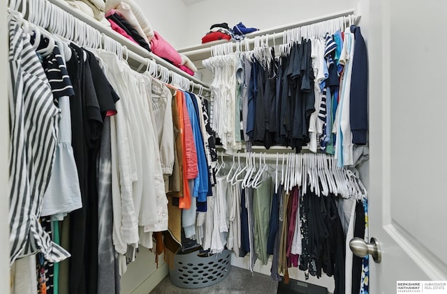 7211 S 174th St, Omaha, NE 68136 - view of spacious closet