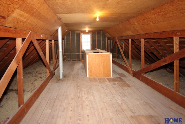 2727 S 19th St, Lincoln, NE 68502 - view of attic