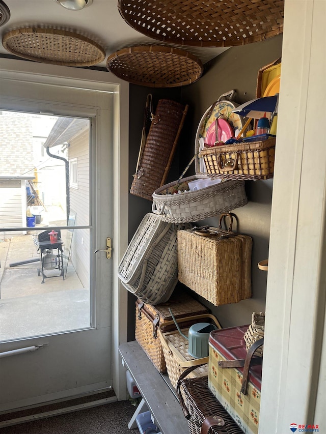 803 6th St, Fairbury, NE 68352 - view of pantry