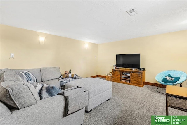 4188 Chicago St, Omaha, NE 68131 - carpeted living area with baseboards