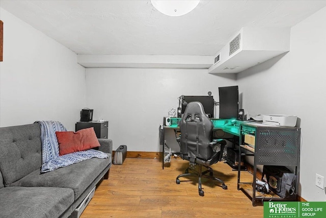4188 Chicago St, Omaha, NE 68131 - office space featuring wood finished floors