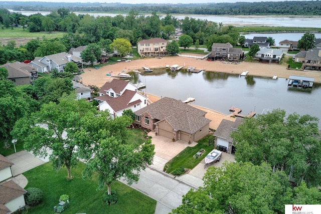 7815 Maui Cir, Papillion, NE 68046 - aerial view of residential area featuring a nearby body of water
