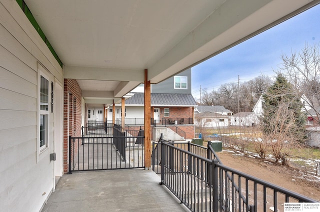 1921 Dahlman Rows Plz, Omaha, NE 68108 - view of balcony