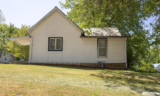 547 I St, Pawnee City, NE 68420 - view of property exterior with a yard
