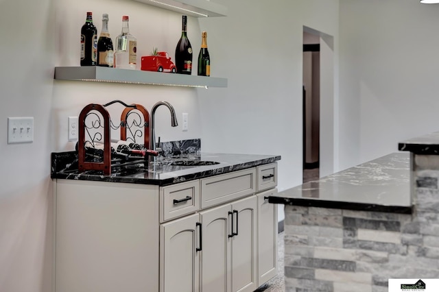 17380 S 77th Pt, Hickman, NE 68372 - view of indoor dry bar