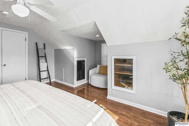 8207 Decatur St, Omaha, NE 68114 - bedroom with vaulted ceiling, wood finished floors, baseboards, recessed lighting, and ceiling fan