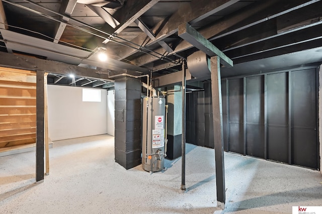2740 N 49th St, Omaha, NE 68104 - basement featuring gas water heater