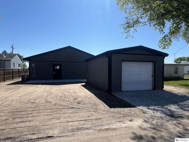 231 N Government St, Valentine, NE 69201 - view of garage
