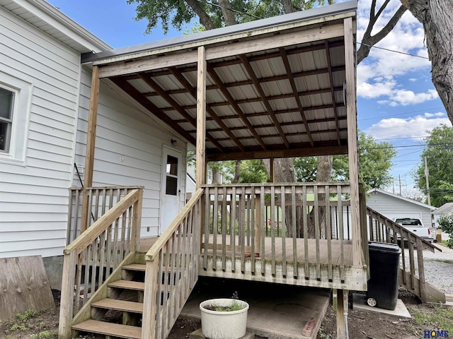 339 S Columbia Ave, Seward, NE 68434 - wooden deck featuring stairs