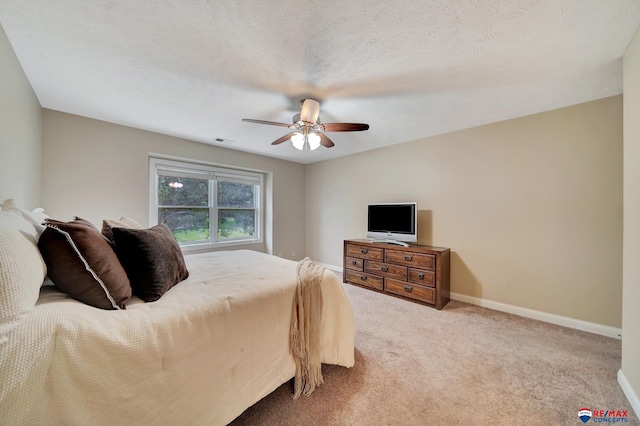 6609 Shenandoah Ct, Lincoln, NE 68510 - carpeted bedroom featuring ceiling fan and baseboards