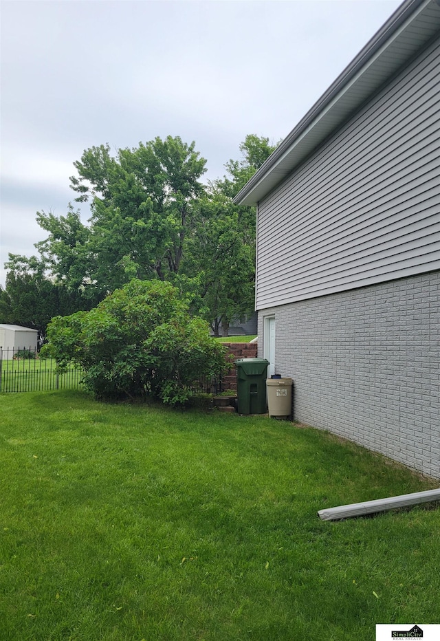 5201 Danbury Ct, Lincoln, NE 68512 - view of yard
