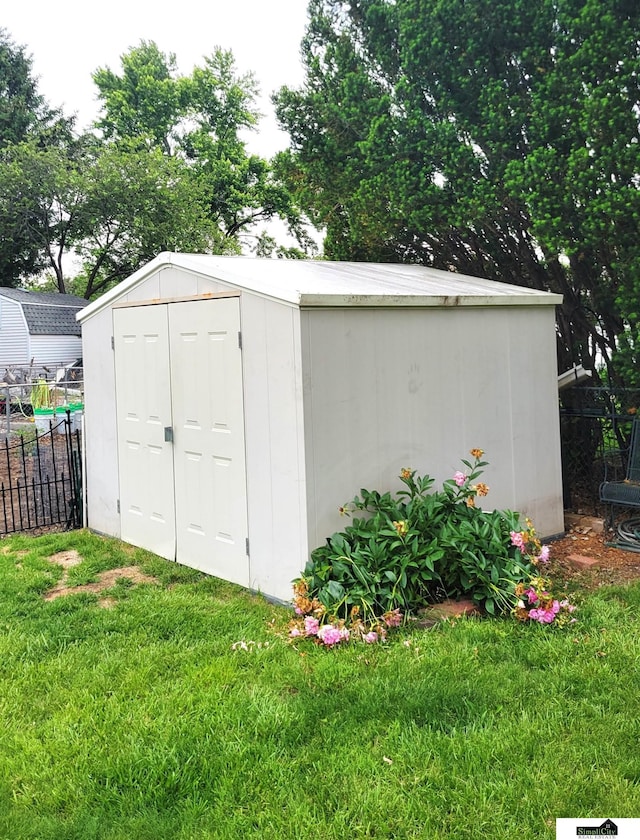 5201 Danbury Ct, Lincoln, NE 68512 - view of shed