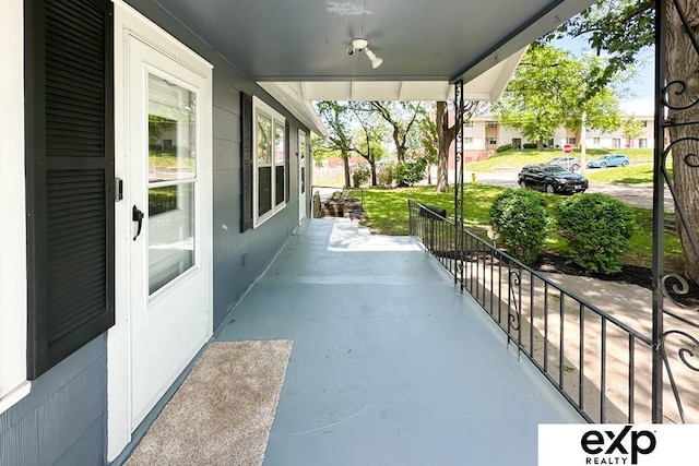2626 N 67th St, Omaha, NE 68104 - view of covered porch