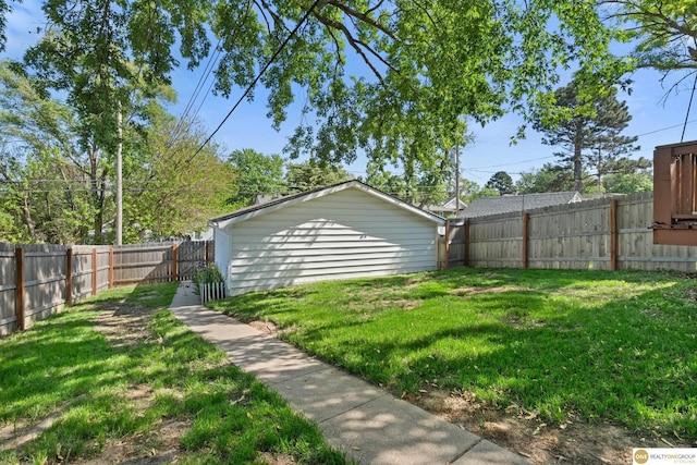6458 Decatur St, Omaha, NE 68104 - view of yard