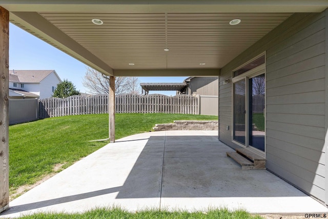 15301 Kansas Ave, Omaha, NE 68116 - view of patio