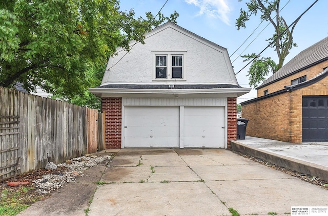 6920 N 30th St, Omaha, NE 68112 - garage with a detached garage