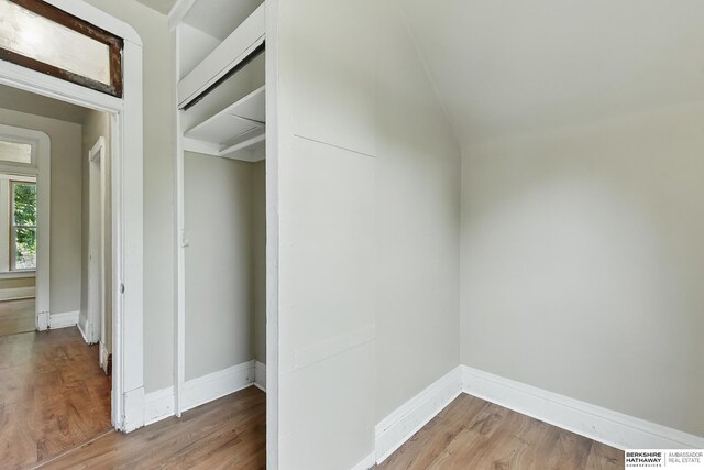 2319 B St, Omaha, NE 68108 - view of closet