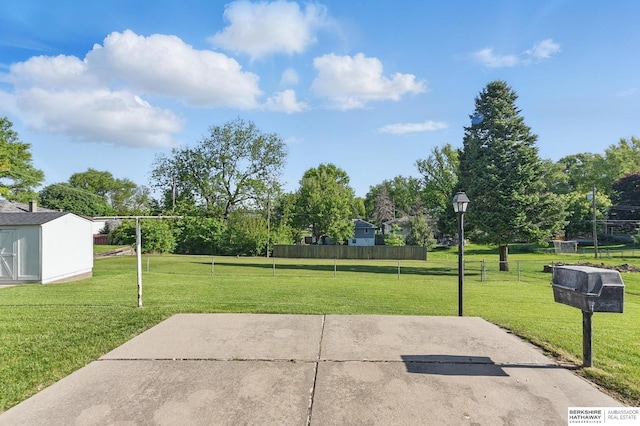 4314 Oak St, Omaha, NE 68105 - view of yard