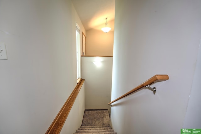 6200 Maple View Dr, Lincoln, NE 68512 - view of staircase