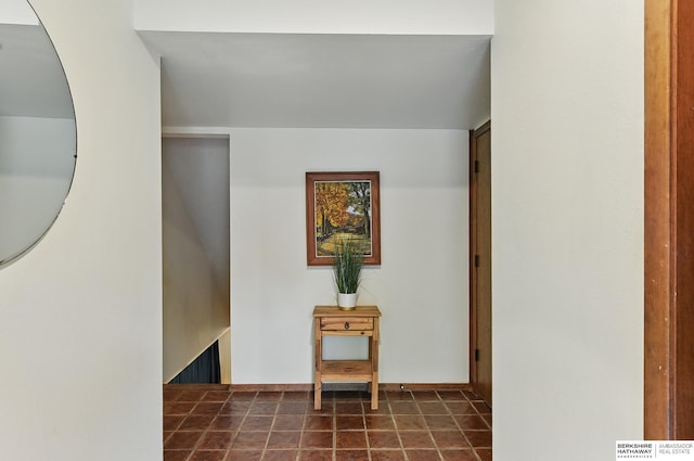 301 Oakridge Ct, Bellevue, NE 68005 - view of hall