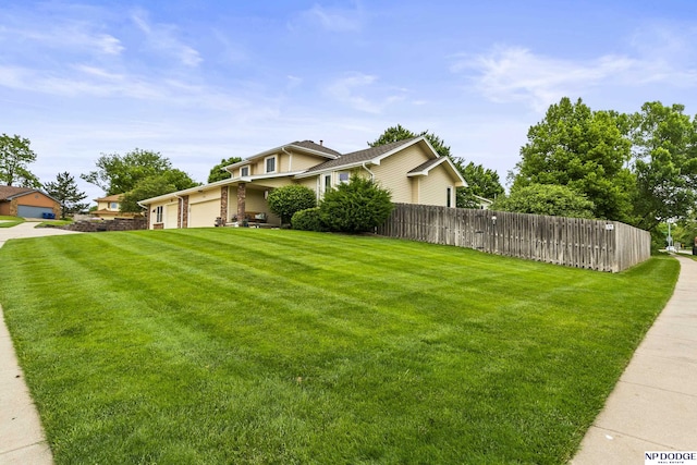 13952 Frederick Cir, Omaha, NE 68138 - view of front of property with a garage