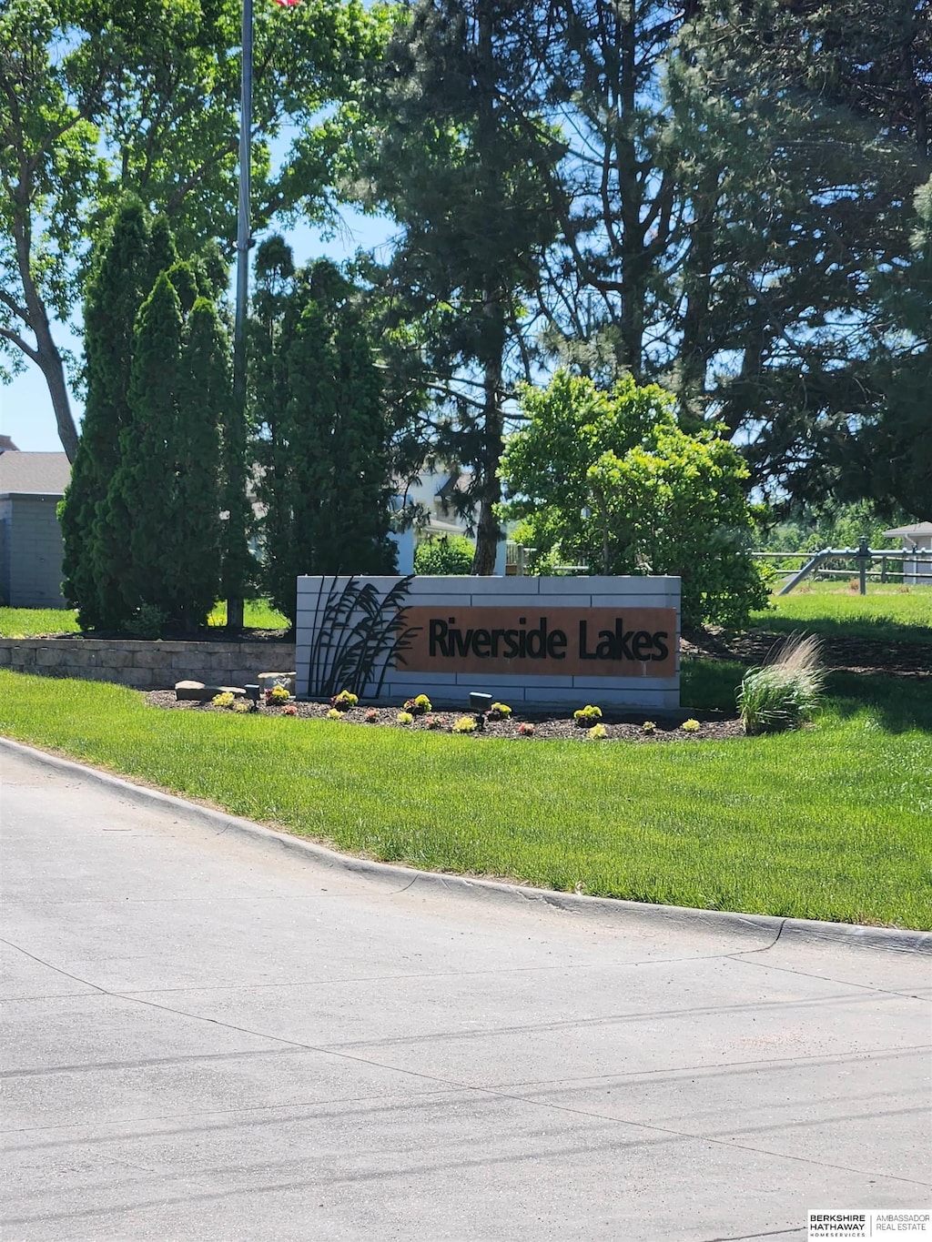 22715 Wilson Ave, Waterloo, NE 68069 - community sign featuring a yard