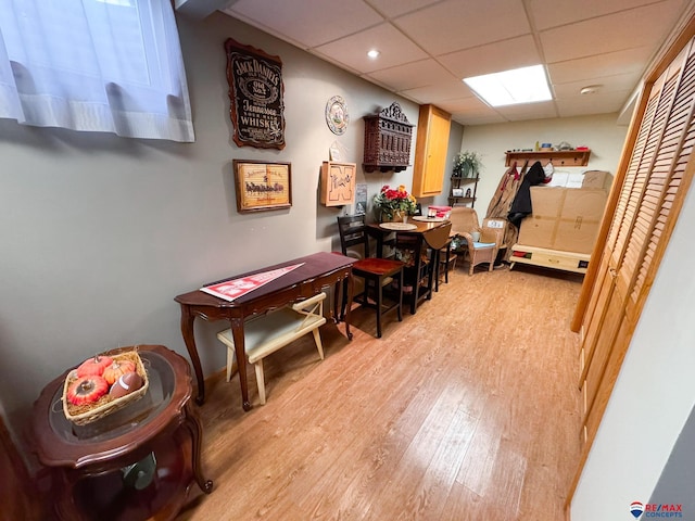 1507 SW 13th St, Lincoln, NE 68522 - dining space featuring light wood-type flooring, a paneled ceiling, and recessed lighting