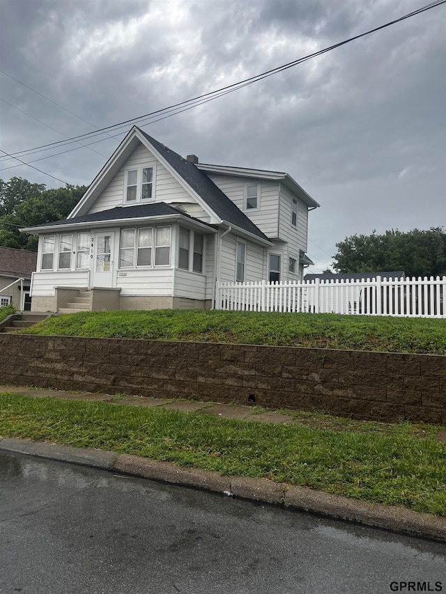 2410 Bancroft St, Omaha, NE 68105 - view of front facade with entry steps