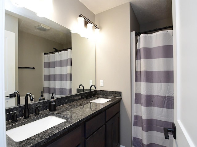 4062 W Gary Gately St, Lincoln, NE 68528 - bathroom with double vanity