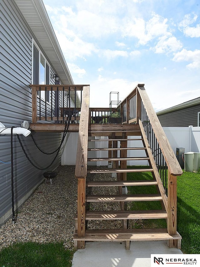 4062 W Gary Gately St, Lincoln, NE 68528 - deck with stairs