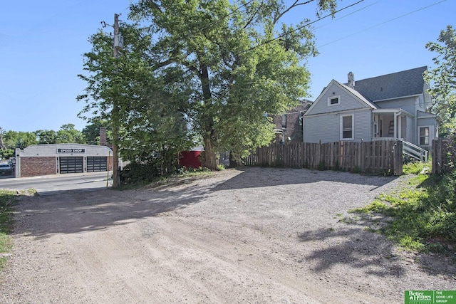 1320 N 40th St, Omaha, NE 68131 - view of dirt / gravel road