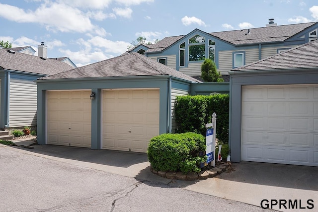 10755 Berry Plz, Omaha, NE 68127 - view of garage