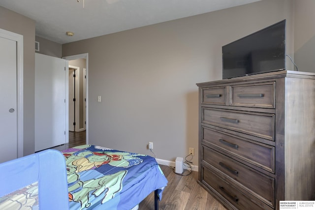 705 Ruby Rd, Papillion, NE 68133 - bedroom featuring light wood finished floors and baseboards