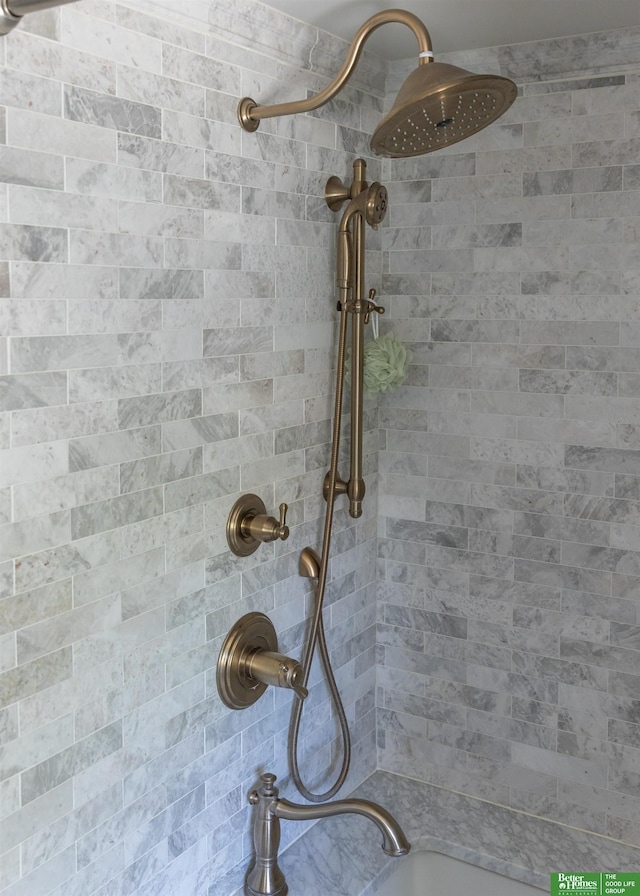 5147 Davenport St, Omaha, NE 68132 - detailed view of a shower