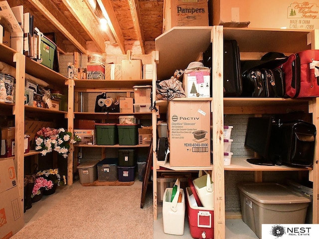 7521 Exbury Rd, Lincoln, NE 68516 - view of storage room