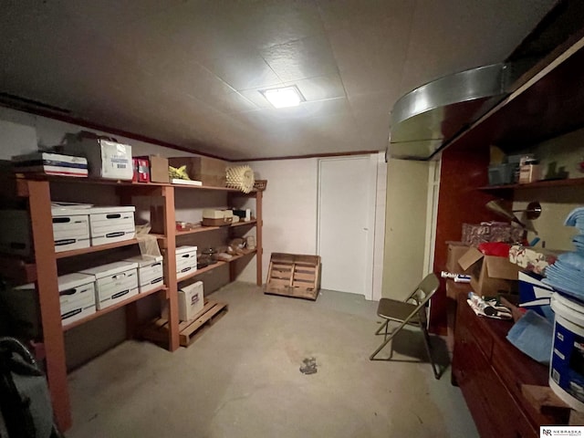 606 E 7th St, Valentine, NE 69201 - view of storage area
