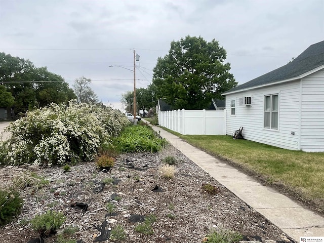 238 N Ray St, Valentine, NE 69201 - view of yard